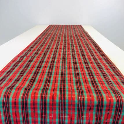 Christmas Plaid null table runner rental