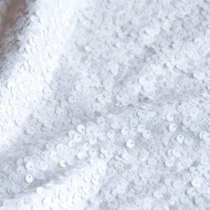 Raindrop White tablecloth linen rental